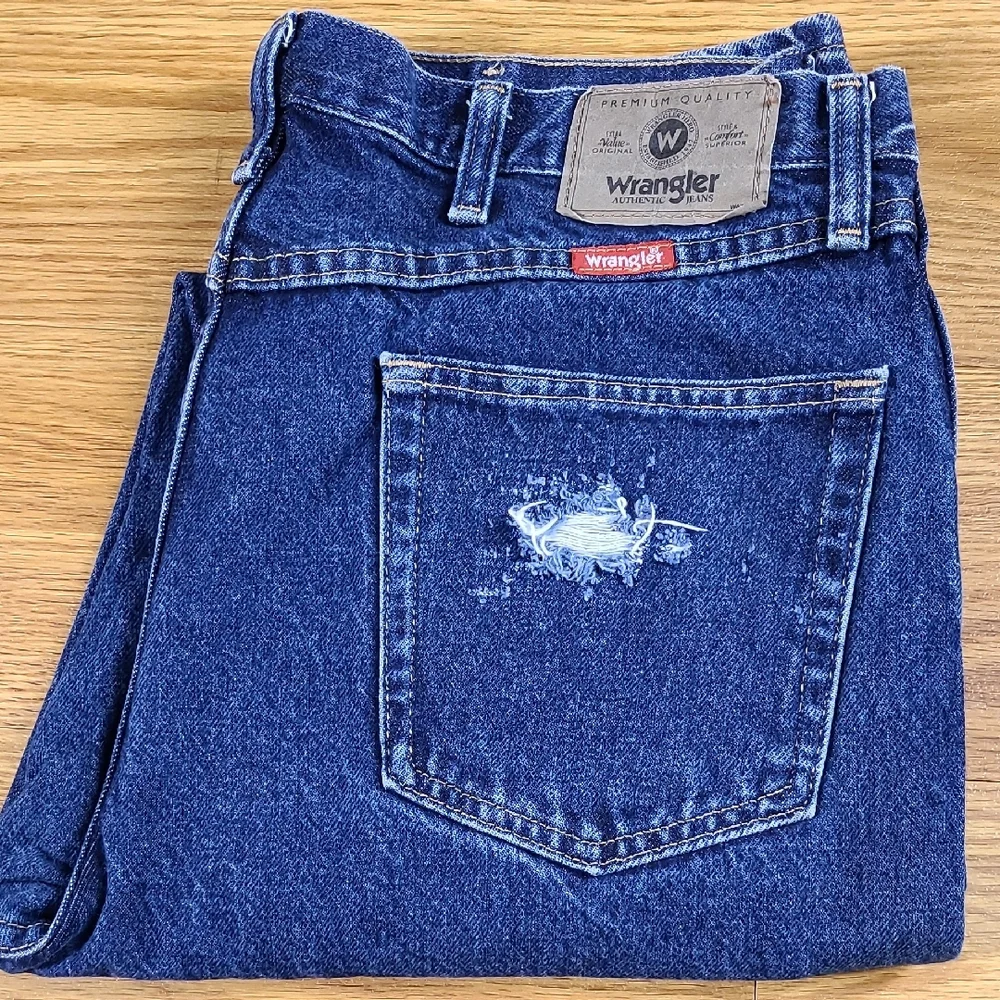 WRANGLER VINTAGE PREMIUM MENS STRAIGHT DISTRESSED LIKE NEW DENIM JEANS 36x31